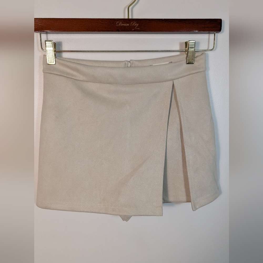 Altar'd State Faux Suede Beige Creme Mini Skort - Picture 7 of 7